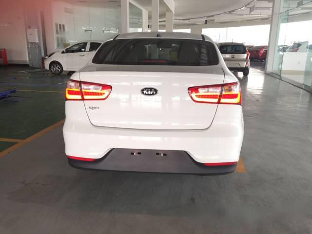 Bán xe Kia Rio đời 2016, màu trắng, nhập khẩu chính hãng