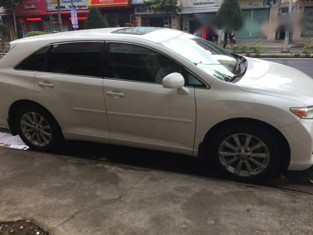 Bán Toyota Venza đời 2010, màu trắng  