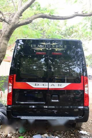 Bán xe Ford Transit Dcar new limousine đời 2017, màu đen, nhập khẩu 