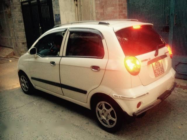 Bán xe cũ Chevrolet Spark sản xuất 2009, màu trắng  