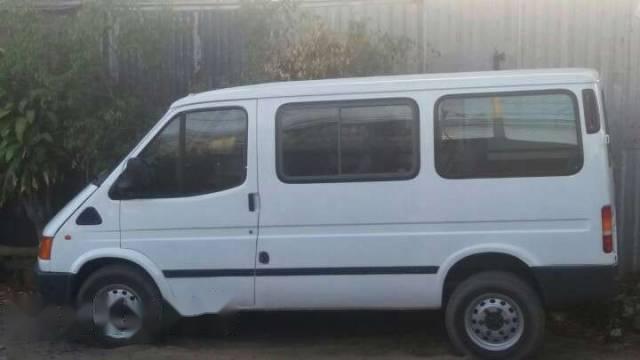 Bán xe Ford Transit đời 1998, màu trắng chính chủ