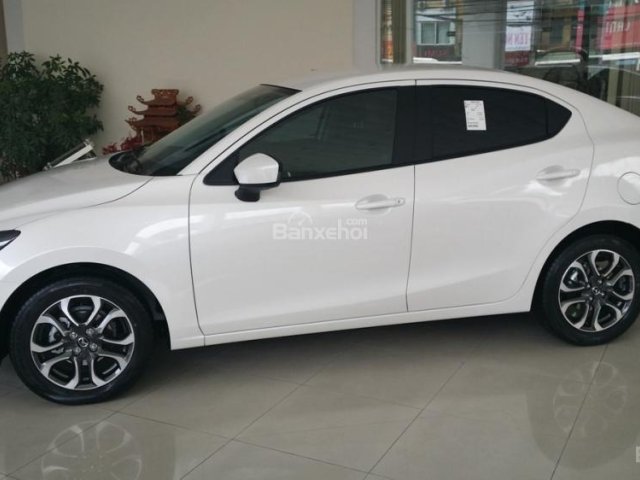 Bán xe Mazda 2 1.5 Sedan giá thấp nhất tại đại lý Hoàng Hà - Hà Tĩnh