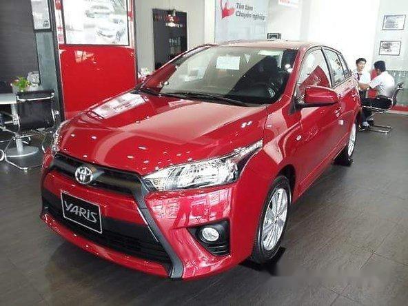 Bán xe Toyota Yaris 1.5G 2017, màu đỏ