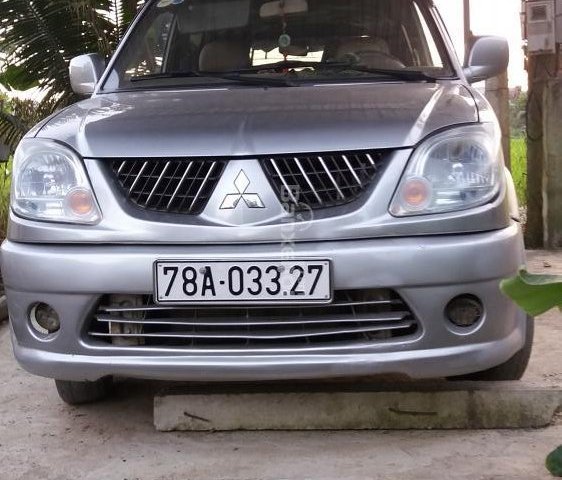 Bán Mitsubishi Jolie năm 2015, màu bạc, giá chỉ 220 triệu