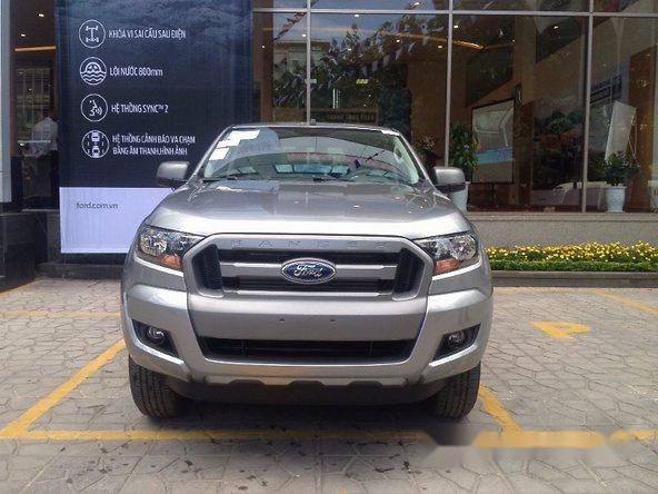 Bán xe Ford Ranger sản xuất 2017, xe mới, giá tốt