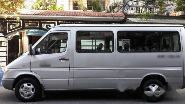 Cần bán gấp Mercedes Sprinter đời 2010, màu bạc, nhập khẩu chính hãng