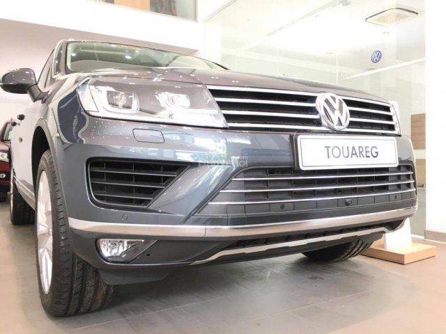 Hãng Volkswagen tại SG bán VW Touareg Mới 100% giá cực hấp dẫn! 0969.560.733