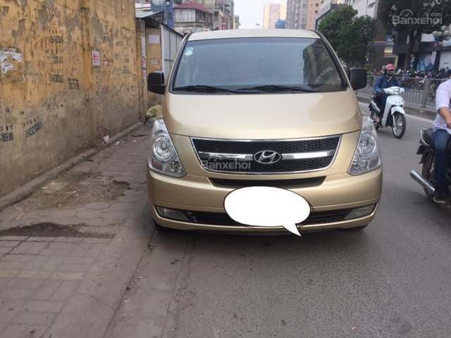 Bán Hyundai Starex 2.5 MT đời 2010, màu ghi vàng, nhập khẩu chính hãng