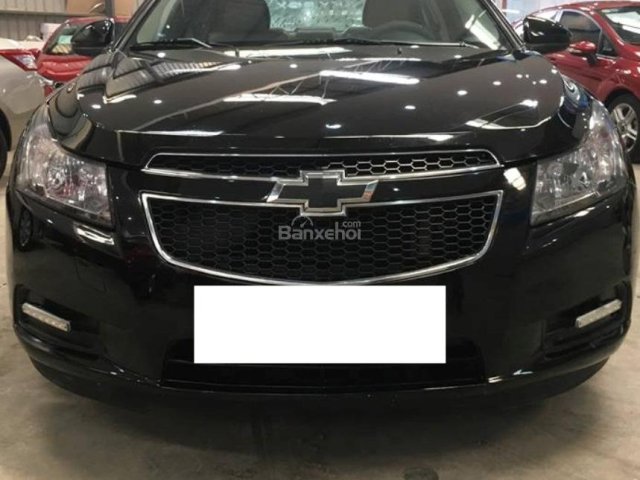 Cần bán xe Chevrolet Cruze 1.6 MT đời 2011, màu đen