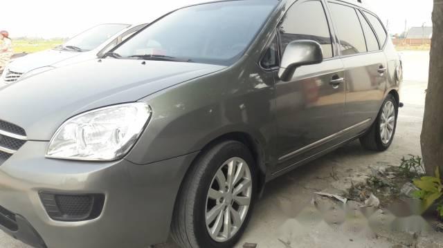 Cần bán Kia Carens 2010, màu xám, 300tr