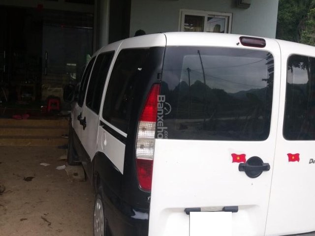 Bán xe Fiat Doblo đời 2004, màu trắng, nhập khẩu nguyên chiếc