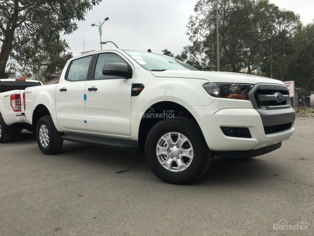 Ford Thái Nguyên bán Ford Ranger các phiên bản Wiltrak, XLT, XLS, XL ưu đãi khủng, hỗ trợ trả góp hơn 80%