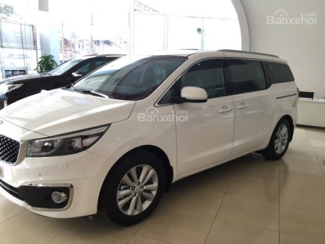 Kia Giải Phóng bán Kia Sedona 2017, máy dầu, chạy gia đình hay dịch vụ rất tốt