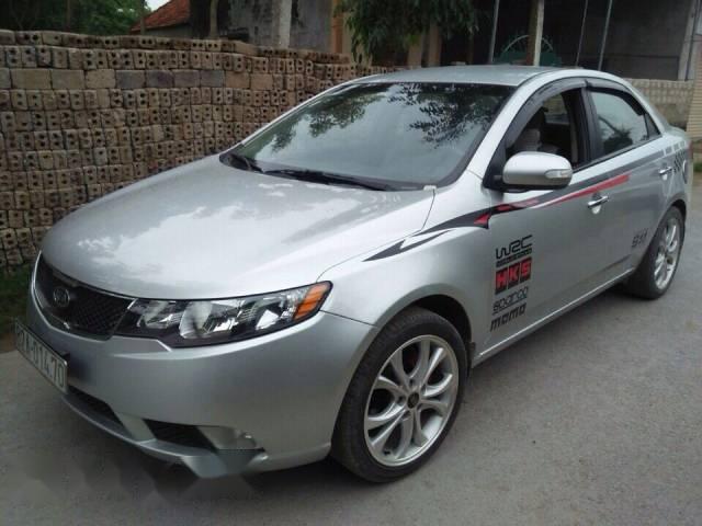 Chính chủ bán Kia Cerato sản xuất 2010, màu bạc, nhập khẩu chính hãng, 389tr