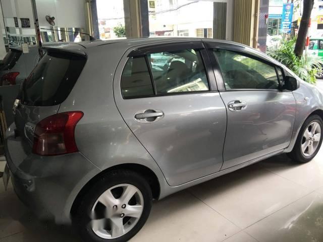 Bán Toyota Yaris đời 2009, màu xám