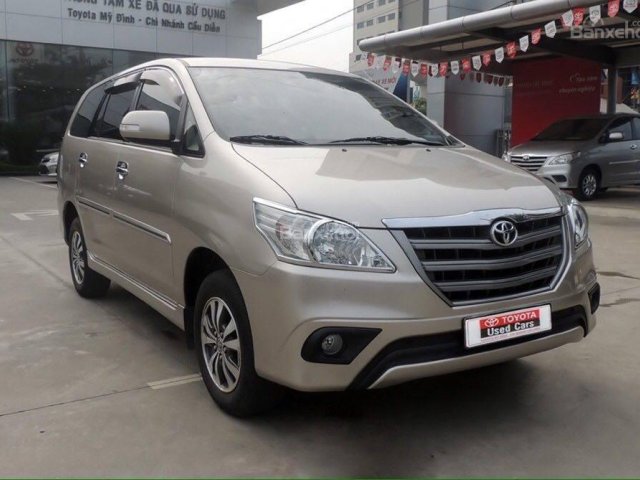 Toyota Cầu Diễn: Bán Toyota Innova E đời 2015, màu nâu vàng, cam kết về chất lượng. LH: Mr. Hạnh 0977262688/0902216188