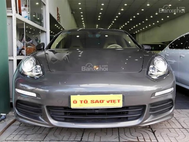 Xe Porsche Panamera đời 2014, màu xám, nhập khẩu chính hãng đẹp như mới