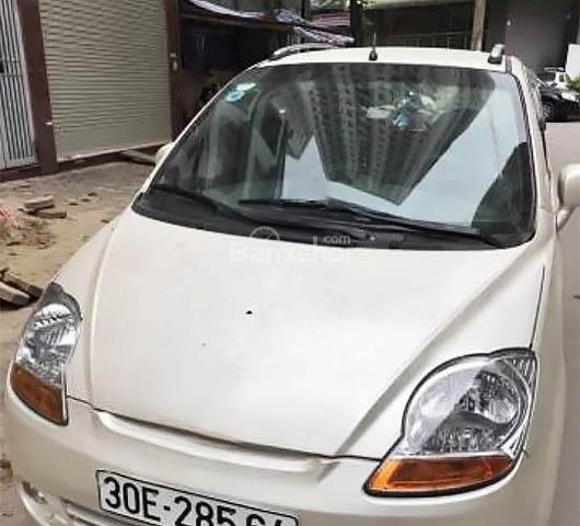 Xe Chevrolet Spark đời 2009, màu trắng đẹp như mới, 142 triệu