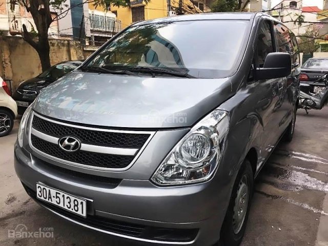 Xe Hyundai Grand Starex năm 2008, màu xám, nhập khẩu Hàn Quốc chính chủ