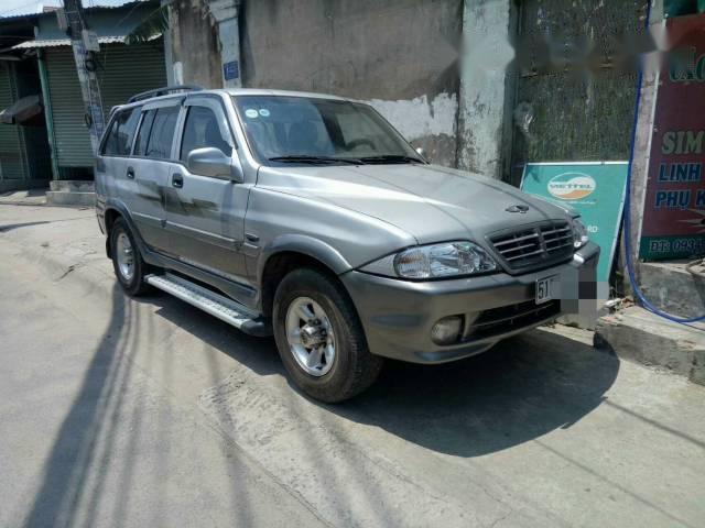 Bán ô tô Ssangyong Musso đời 2005, màu bạc số tự động, giá 145tr