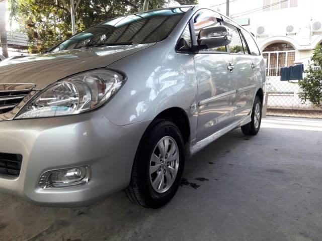 Bán Toyota Innova đời 2008, màu bạc, 337tr