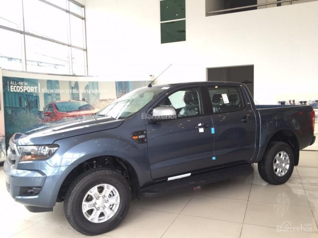 Ford Thủ Đô bán xe Ford Ranger XL 4x4 MT đời 2018, màu xanh lam, nhập khẩu, giá rẻ nhất tại Thái Bình. LH: 0975434628