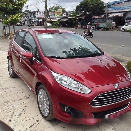 Bán xe Ford Fiesta Ecoboost đời 2017, màu đỏ