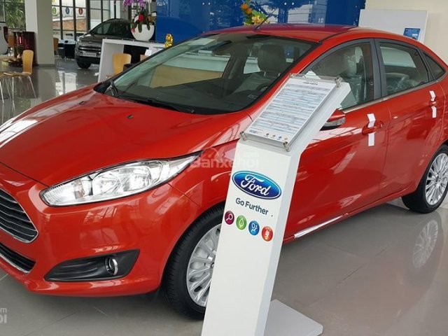 Ford Fiesta Titanium 2017, khuyến mại lớn tiền mặt kèm nhiều quà tặng. Vui lòng LH: 0947 078 259