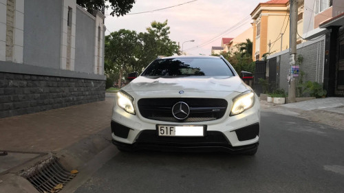 Cần bán xe Mercedes AT đời 2016, xe nhập giá cạnh tranh