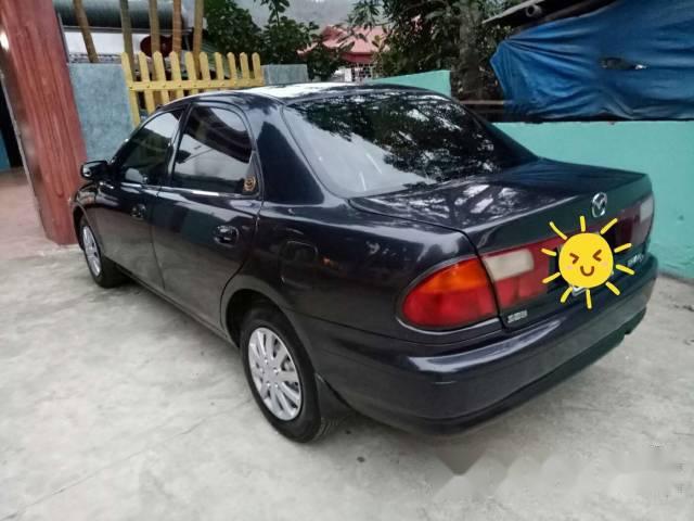 Bán Mazda 323 đời 2000 xe gia đình, giá chỉ 130 triệu