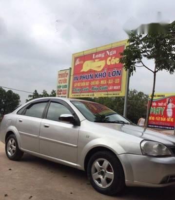 Bán xe cũ Daewoo Lacetti 2005, màu bạc, 180tr