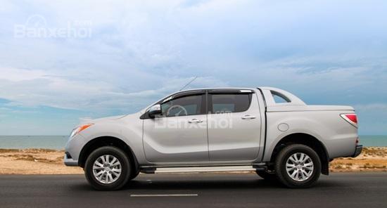 Bán ô tô Mazda BT 50 đời 2017 giá rẻ Mazda Thường Tín, Mazda Phú Xuyên, màu trắng, nhập khẩu, giá chỉ 631 triệu