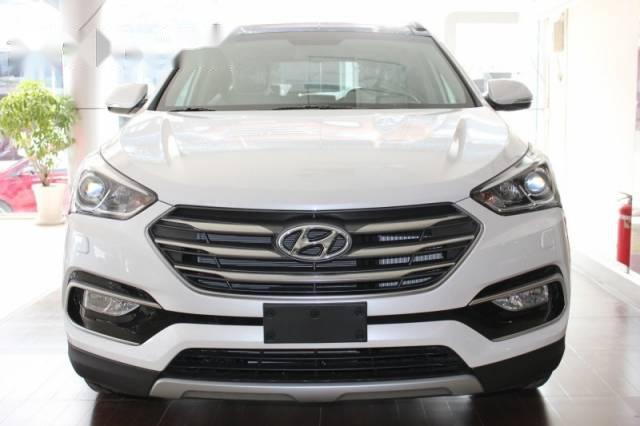 Bán Hyundai Santa Fe đời 2017, màu trắng 