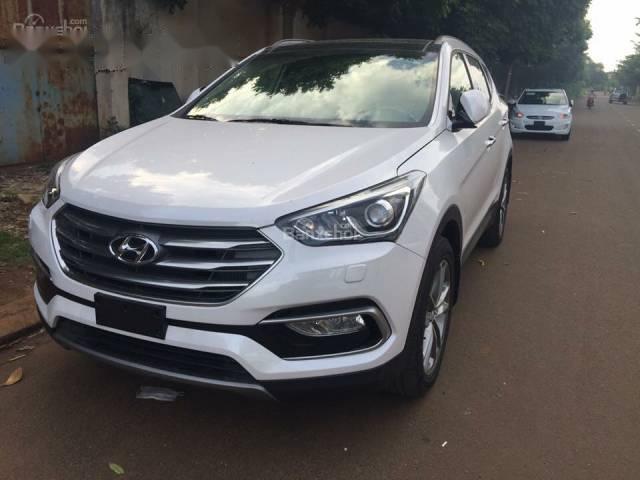 Bán xe Hyundai Santafe 2017 Facelift, mới 100%, hỗ trợ trả góp, đăng ký