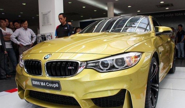 Cần bán xe BMW M4 Sport đời 2017, xe mới