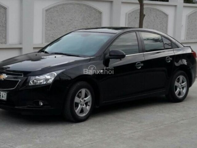 Bán Chevrolet Cruze LTZ 1.8 số tự động đời 2011, chính chủ, màu đen, 426tr