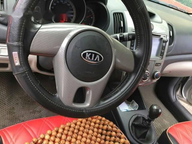 Cần bán lại xe Kia Forte đời 2010, nhập khẩu hàn quốc số sàn