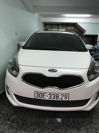 Bán xe cũ Kia Rondo CRDi đời 2016, màu trắng như mới, 730tr