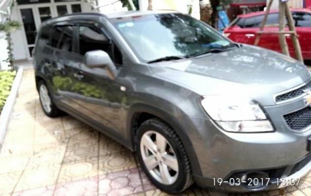 Gia đình bán xe Chevrolet Orlando đời 2011, màu xám