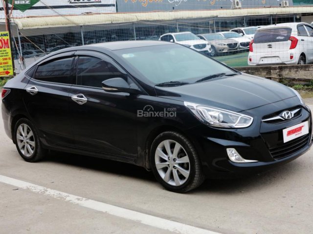 Bán ô tô Hyundai Accent Blue 1.4AT năm 2013, màu đen, nhập khẩu chính hãng, 484 triệu