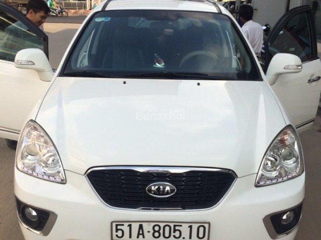 Bán Kia Carens S 2.0AT màu trắng 2014, biển Sài Gòn