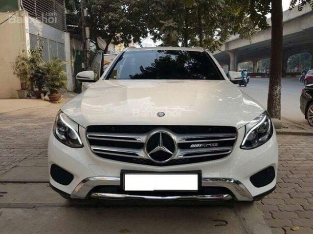 Xe Mercedes 250 sản xuất 2016, màu trắng như mới