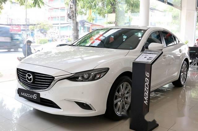 Bán xe Mazda 6 2.0L Premium 2017, mang vẻ đẹp tự tin và lôi cuốn