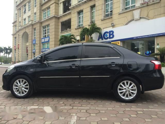 Chính chủ cần bán xe Toyota Vios E màu đen, sản xuất 2010, bản đủ