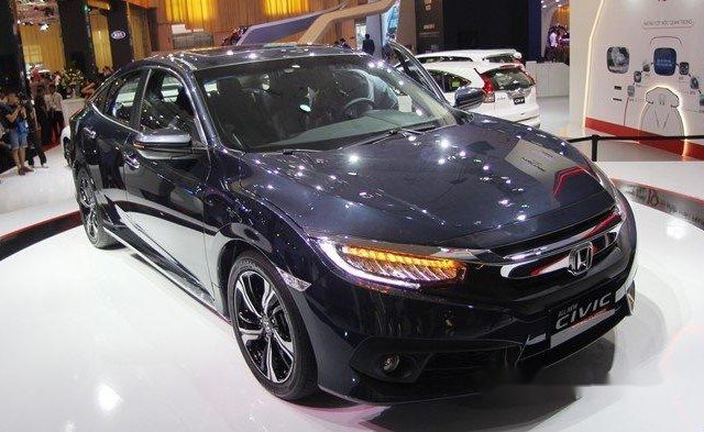 Bán Honda Civic AT đời 2017, xe mới, giá tốt