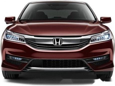 Bán Honda Accord AT đời 2017, màu đỏ