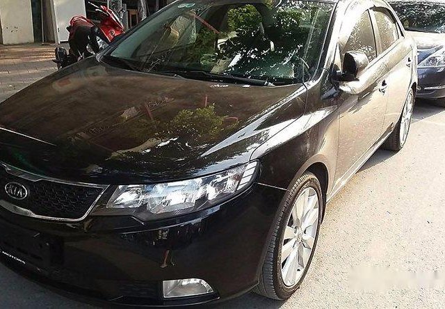 Bán xe cũ Kia Cerato đời 2011, màu đen, giá chỉ 485 triệu