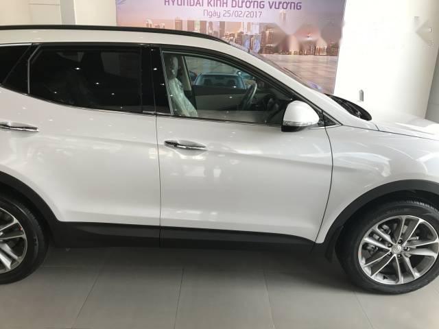Bán xe Hyundai Santa Fe đời 2017, giá tốt