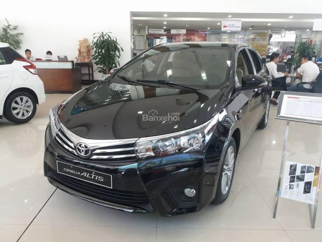 Toyota Hà Đông bán Toyota Altis, số sàn khuyến mại 65 triệu đồng và phụ kiện