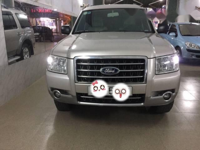 Cần bán lại xe Ford Everest MT đời 2009 giá cạnh tranh